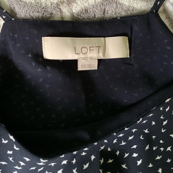 Loft Navy and White Patterned Sleeveless Cami - Picture 3 of 5